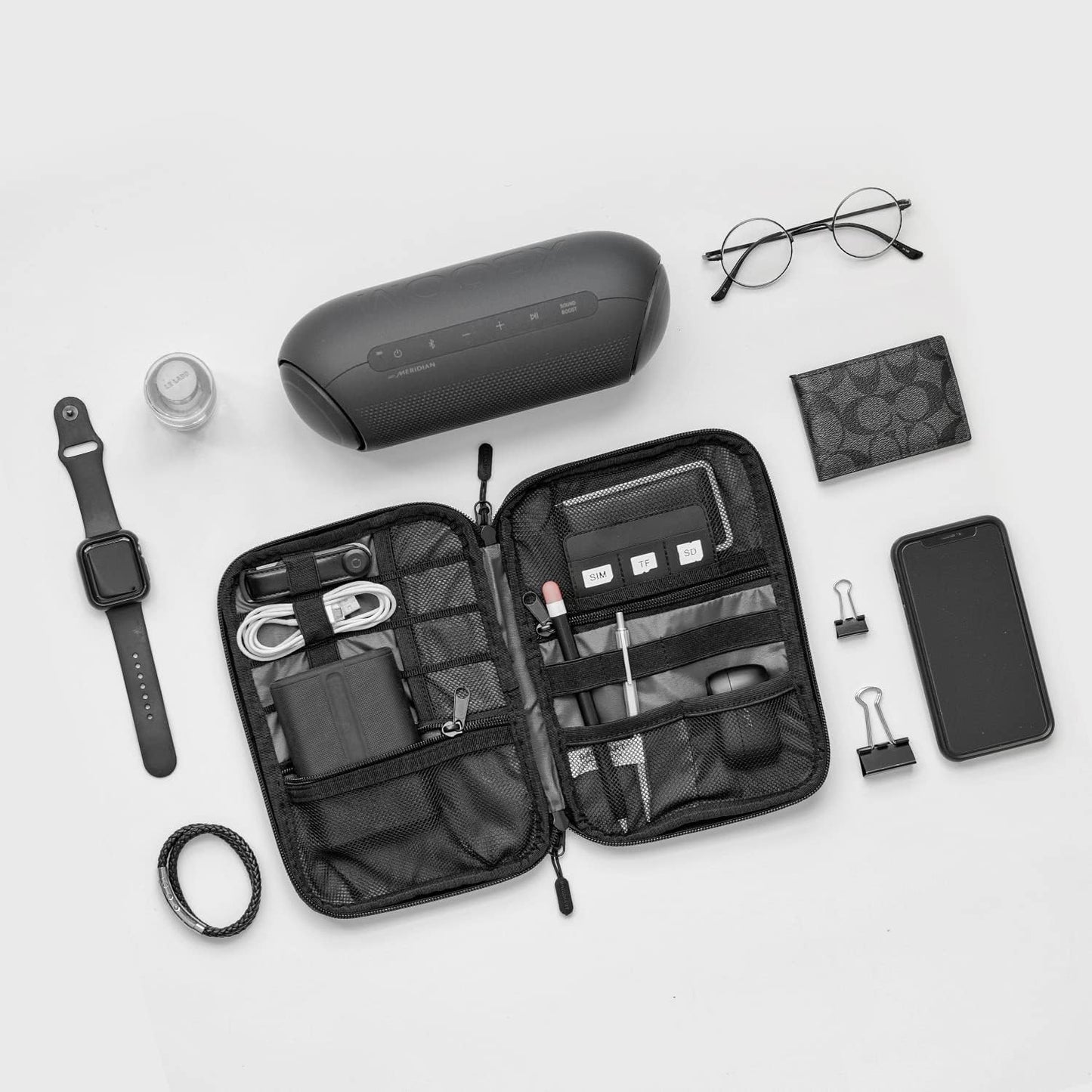 BAGSMART Large Electronics Travel Organizer Case, Tech Accessories Cord Storage Bag for Phone, Power Bank, SD Card, Cables, Black